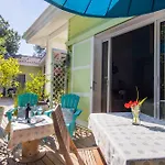 D'hotes La Cote D'argent Bed and Breakfast